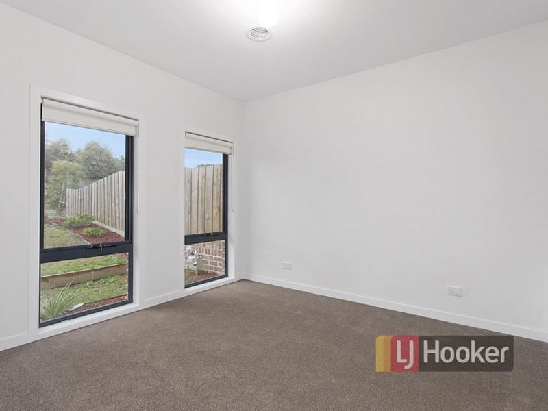 25A Inverness Street, Endeavour Hills VIC 3802