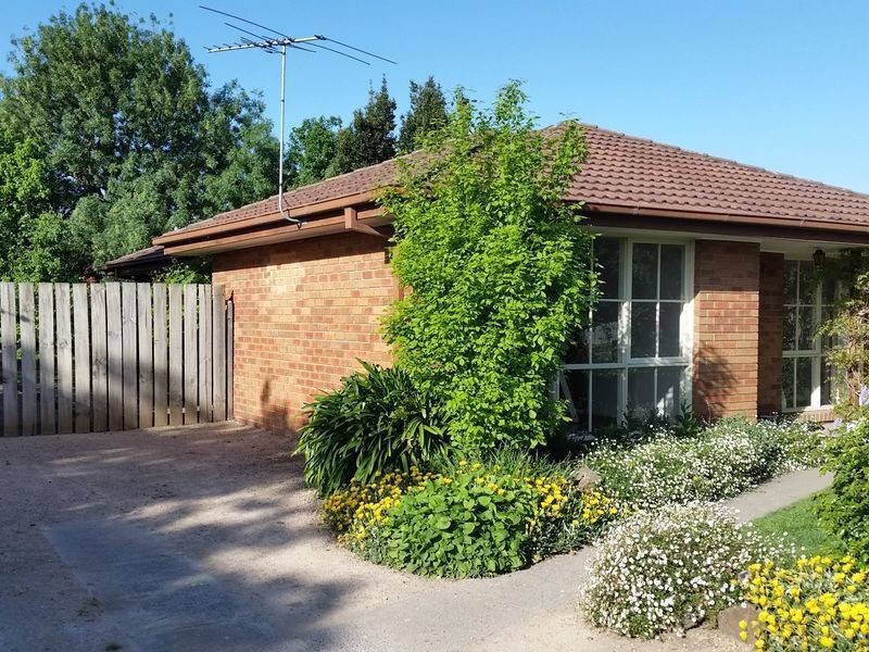 28 Howey Road, Pakenham VIC 3810