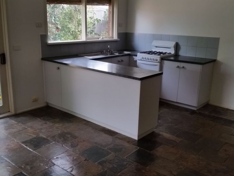 28 Howey Road, Pakenham VIC 3810