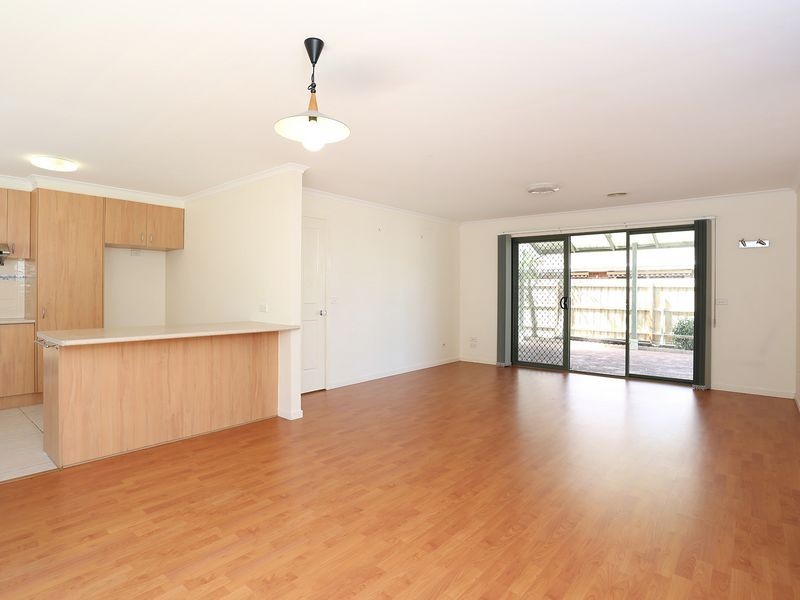 30 Sharpe Court, Berwick VIC 3806