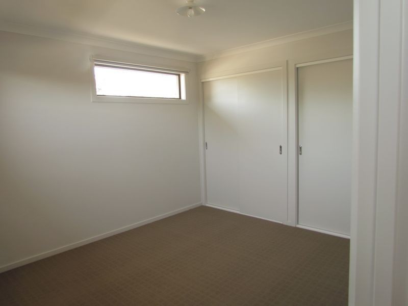 2/8 Eurella Cres, Rowville VIC 3178