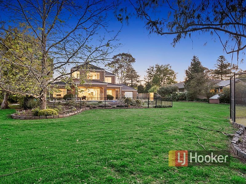 9 McKay Road, Rowville VIC 3178