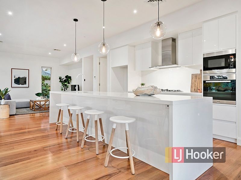 9 McKay Road, Rowville VIC 3178