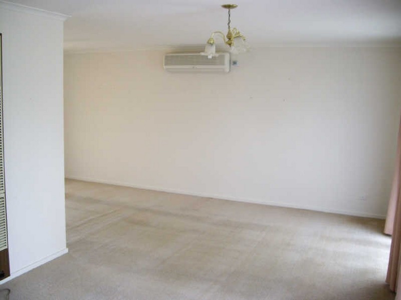 8 Tanya Court, Rowville VIC 3178