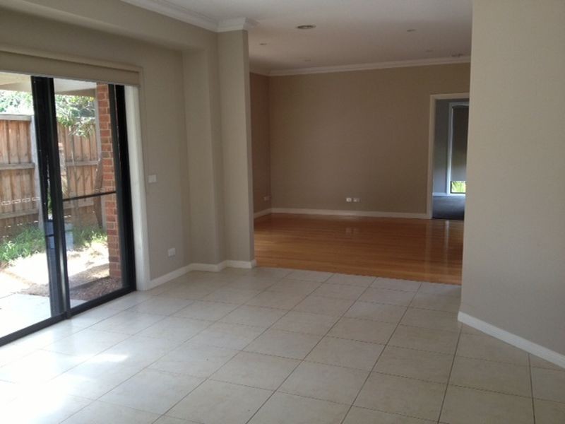 1/2a Clauscen Drive, Rowville VIC 3178