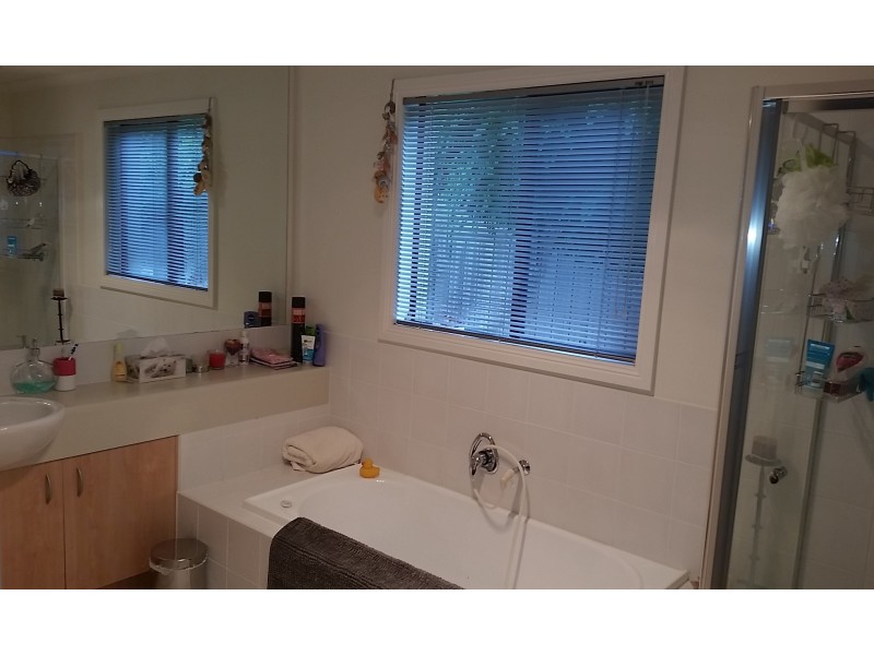 98 Sovereign Manors, Rowville VIC 3178