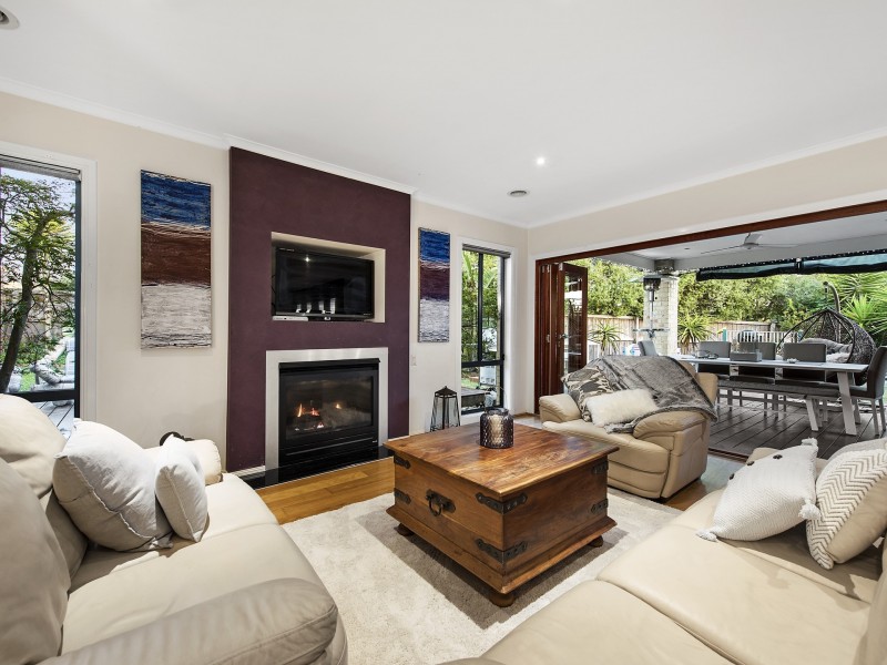 2 Parkside Circuit, Scoresby VIC 3179