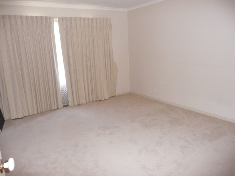 2/59 Airedale Way, Rowville VIC 3178