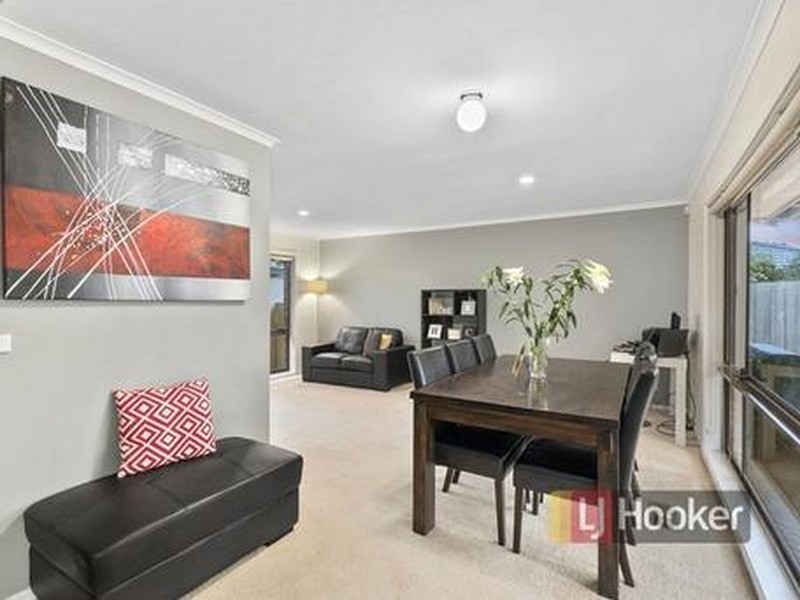 38 Eildon Parade, Rowville VIC 3178