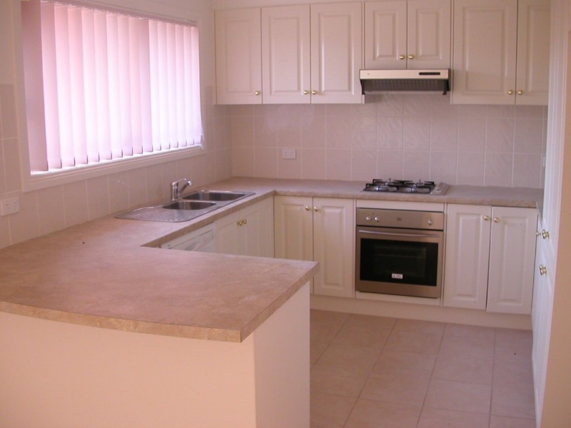 2/5 Kate Place, Ferntree Gully VIC 3156