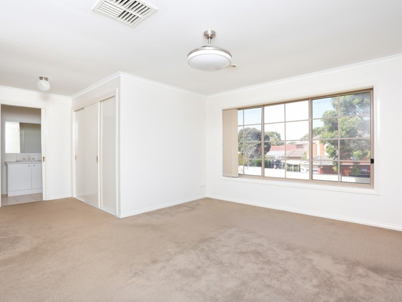 1 Kavanagh Court, Rowville VIC 3178
