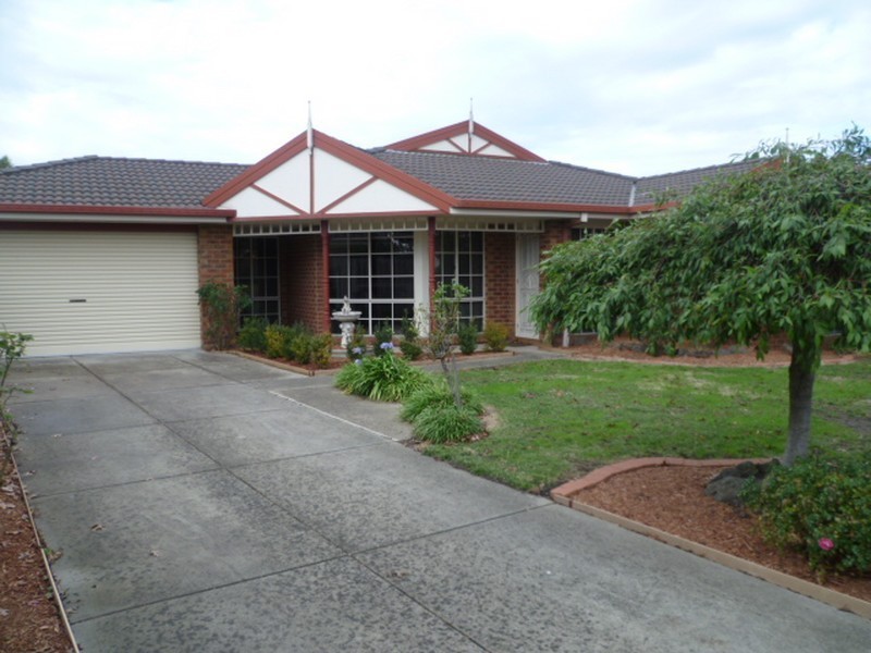 6 Kilcunda Drive, Rowville VIC 3178