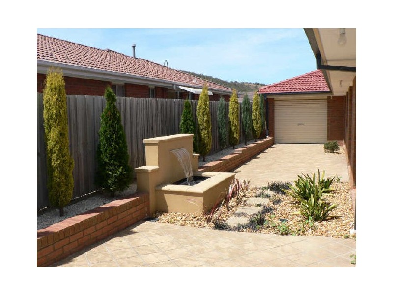 1 Tara Close, Rowville VIC 3178