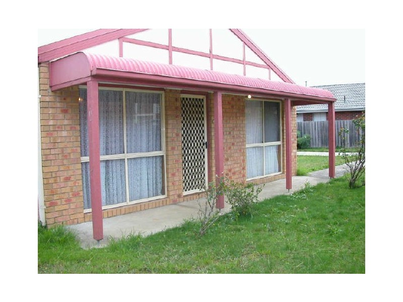 18 Hampshire Court, Rowville VIC 3178