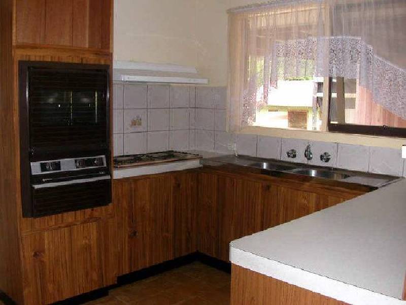 11 Goulburn Drive, Rowville VIC 3178