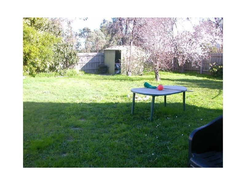 12 Bexsarm Crescent, Rowville VIC 3178