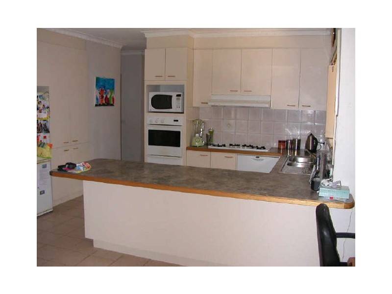 25 Liviana Drive, Rowville VIC 3178