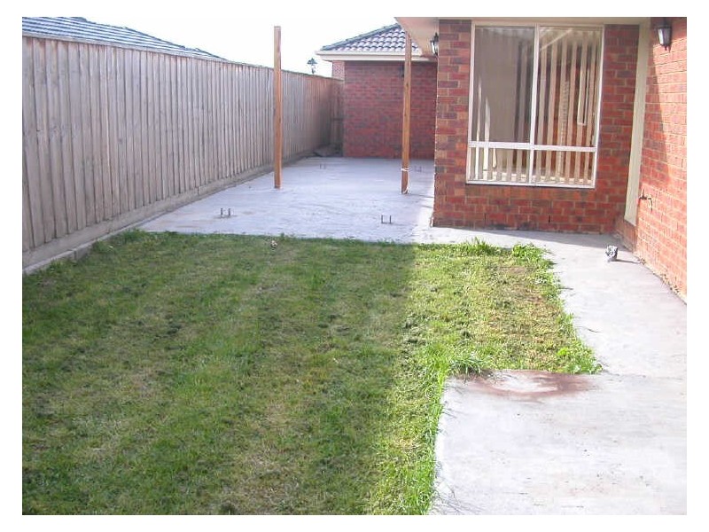 8 Perri-Raso Rise, Rowville VIC 3178