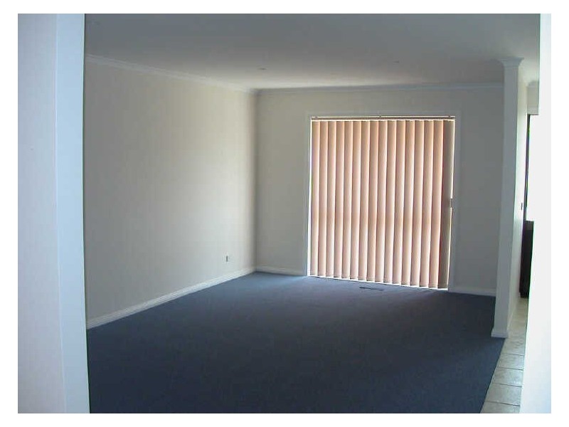 1/5 Kate Place, Ferntree Gully VIC 3156