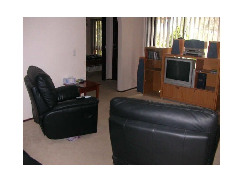 10 Saxonwood Drive, Narre Warren VIC 3805