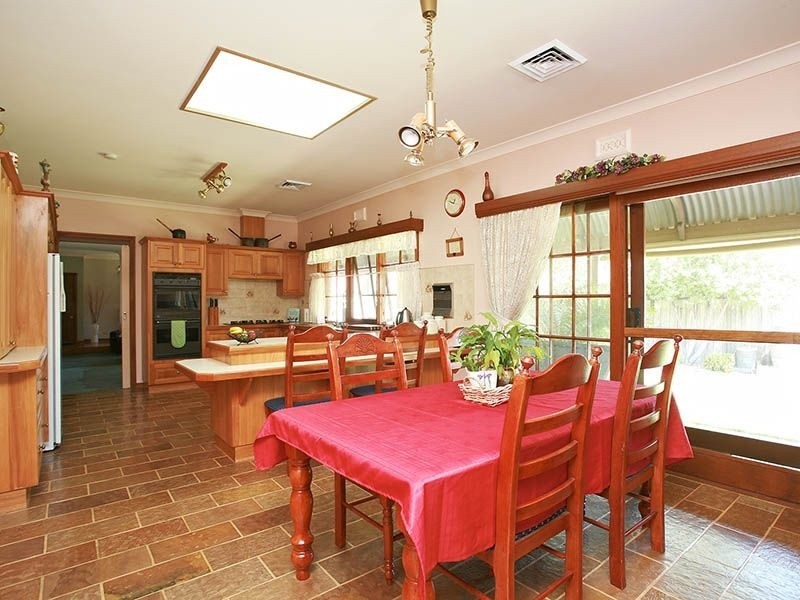 45 George Knox Drive, Rowville VIC 3178