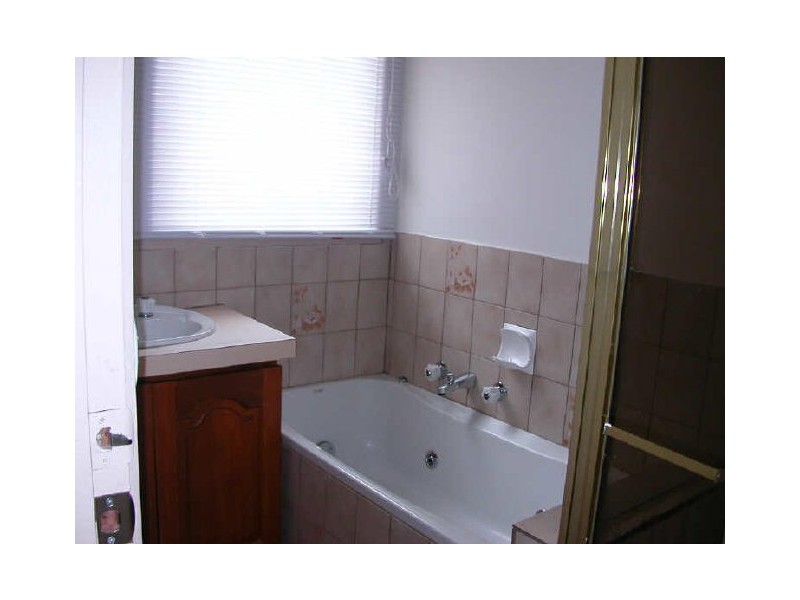 35 Taupo Crescent, Rowville VIC 3178