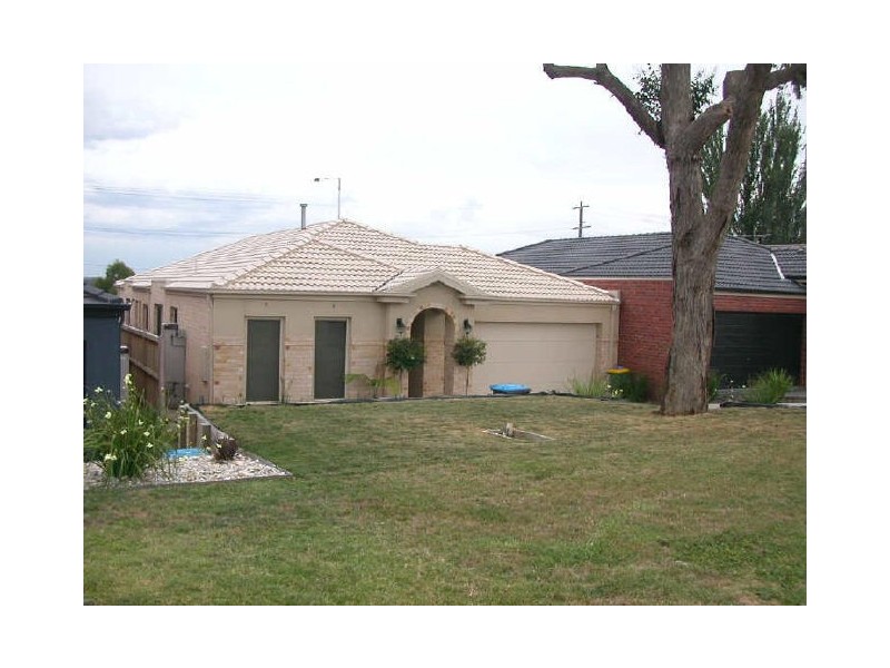 13 Viewgrand Rise, Lysterfield VIC 3156