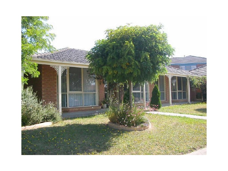 9 Landsborough Avenue, Rowville VIC 3178