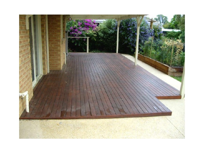 9 Landsborough Avenue, Rowville VIC 3178