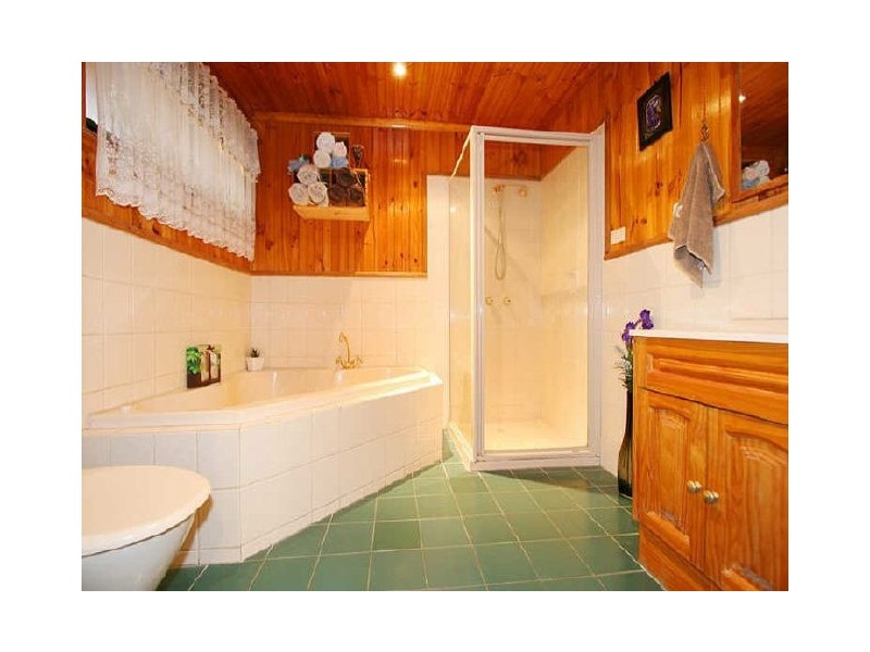 7 Fifth Avenue, Rowville VIC 3178