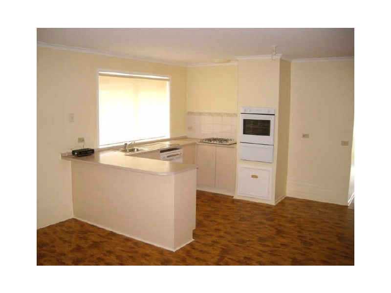 84 Karoo Road, Rowville VIC 3178