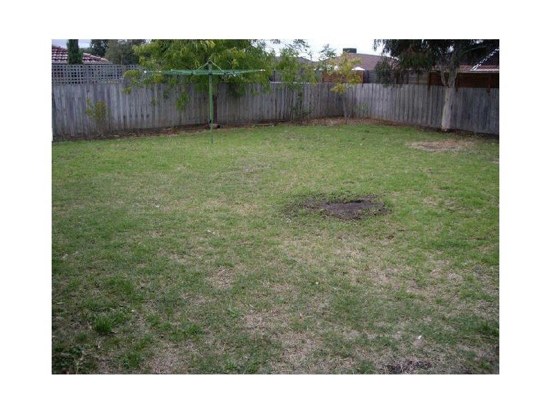 84 Karoo Road, Rowville VIC 3178