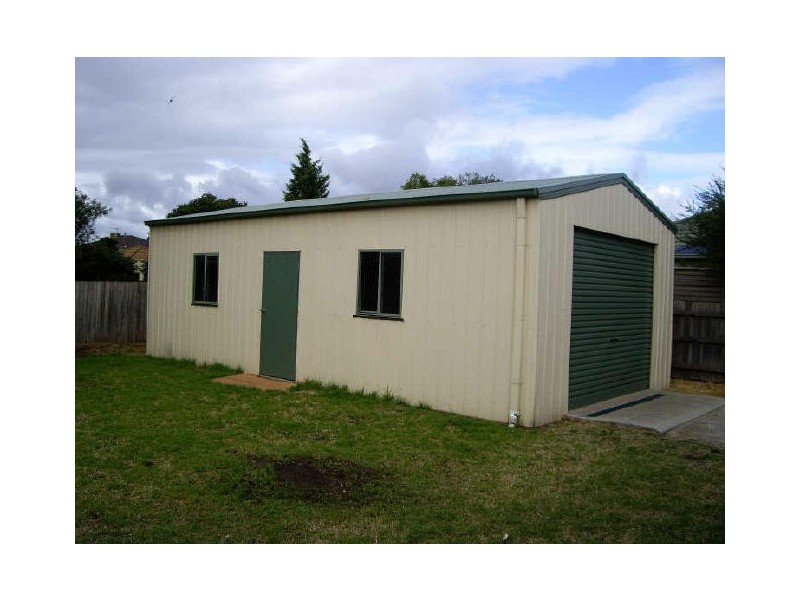 84 Karoo Road, Rowville VIC 3178