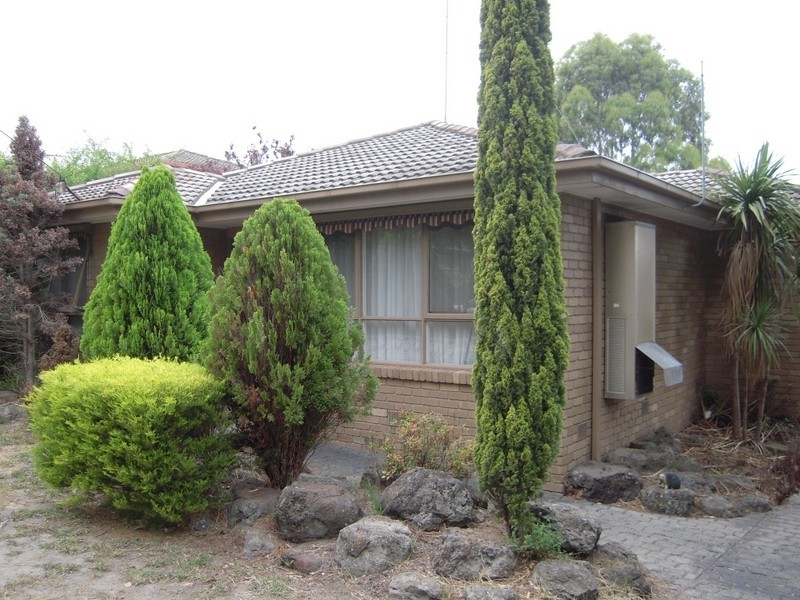 17 Fifth Avenue, Rowville VIC 3178