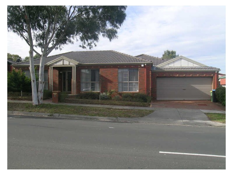 5 Clauscen Drive, Rowville VIC 3178