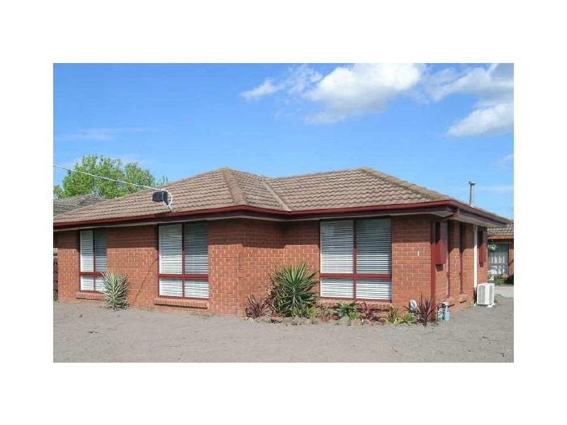 1/24 Alexander Street, Cranbourne VIC 3977