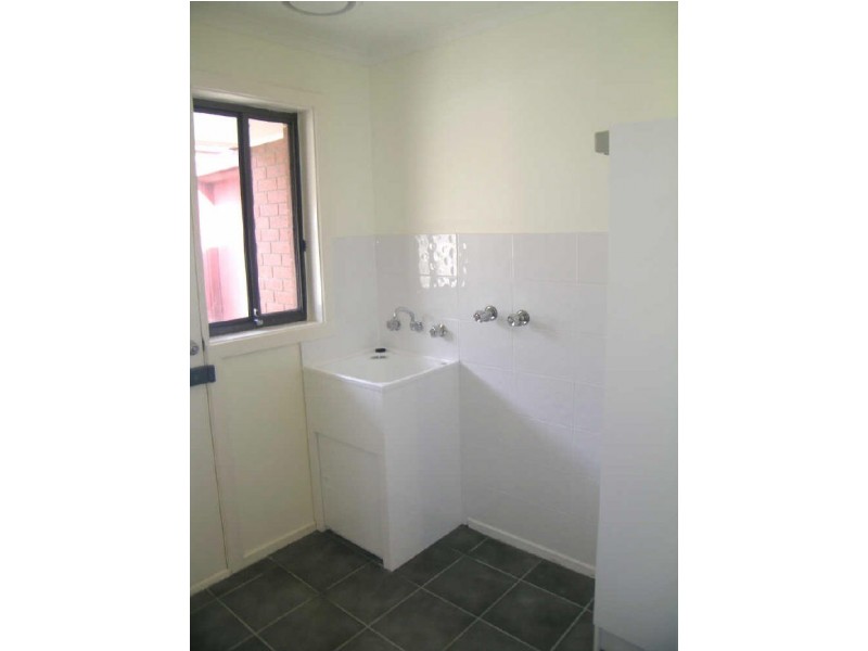 1/24 Alexander Street, Cranbourne VIC 3977
