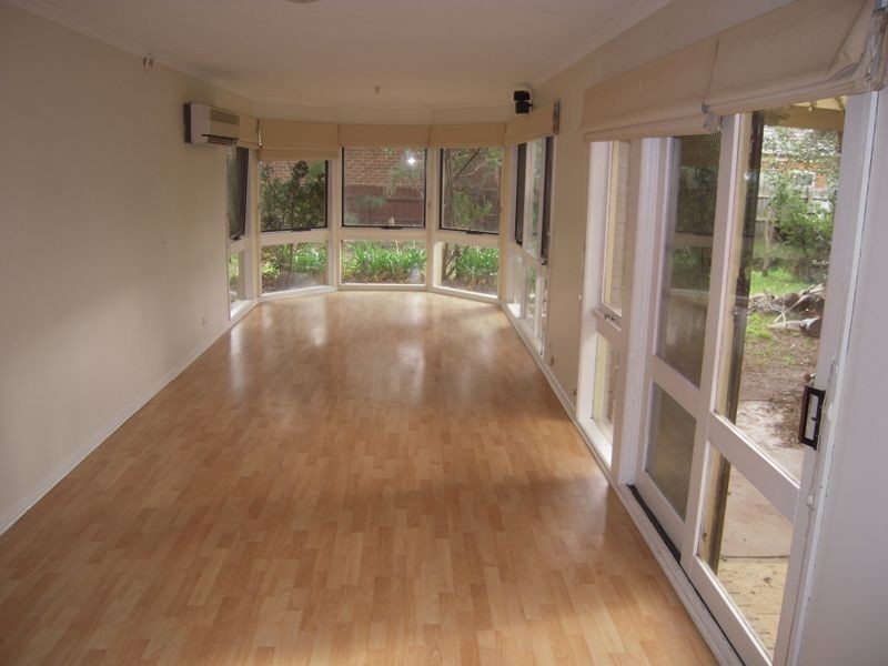 56 Mantung Crescent, Rowville VIC 3178