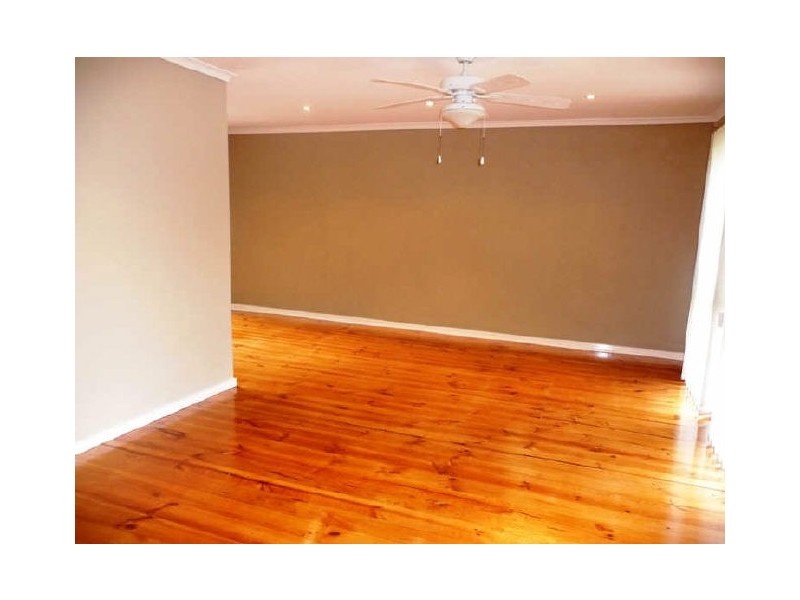 40 Lakeview Avenue, Rowville VIC 3178