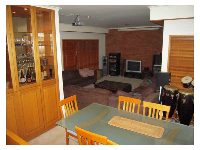 37 Whalley Drive, Wheelers Hill VIC 3150