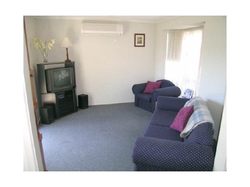 2/17 Gilligans Court, Rowville VIC 3178