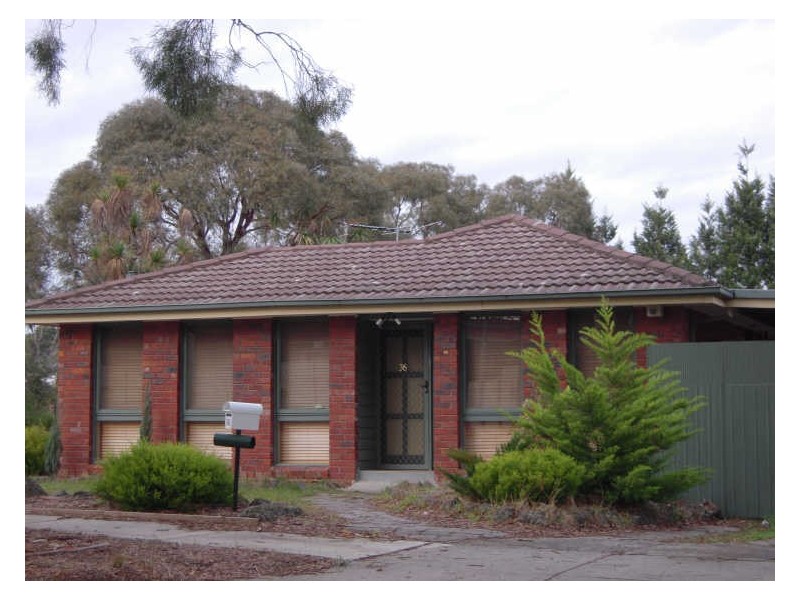 36 Tamboon Drive, Rowville VIC 3178