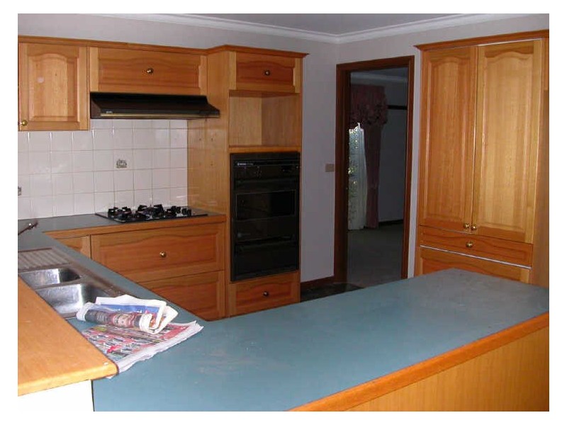 4 Miramah Close, Rowville VIC 3178