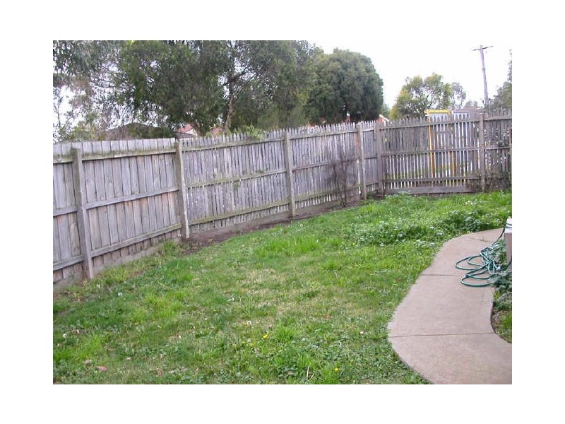 1/17 Lakeview Avenue, Rowville VIC 3178