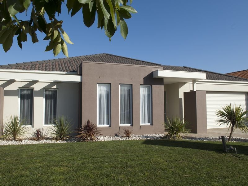 13 Platypus Court, Rowville VIC 3178