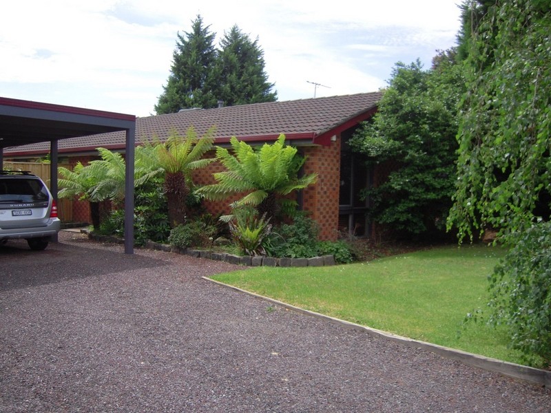 4 Hollyview Court, Rowville VIC 3178