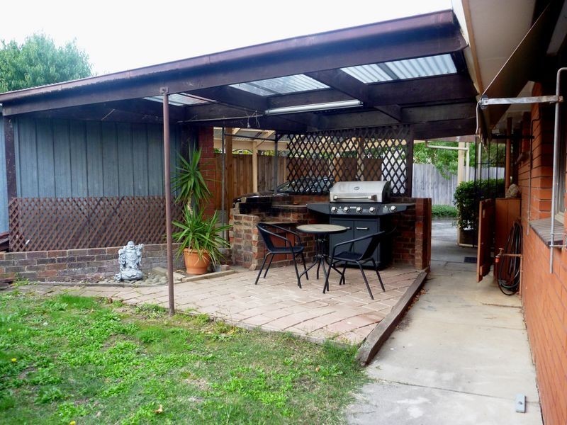 81 Grayson Drive, Scoresby VIC 3179