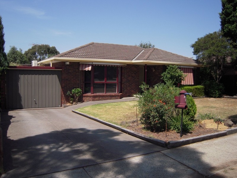 12 Karoo Road, Rowville VIC 3178