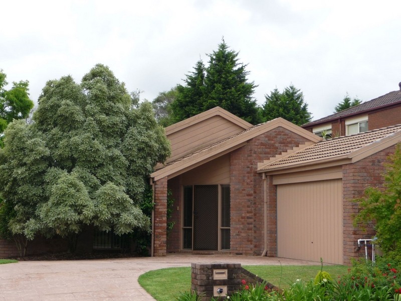 7 Pitfield Crescent, Rowville VIC 3178