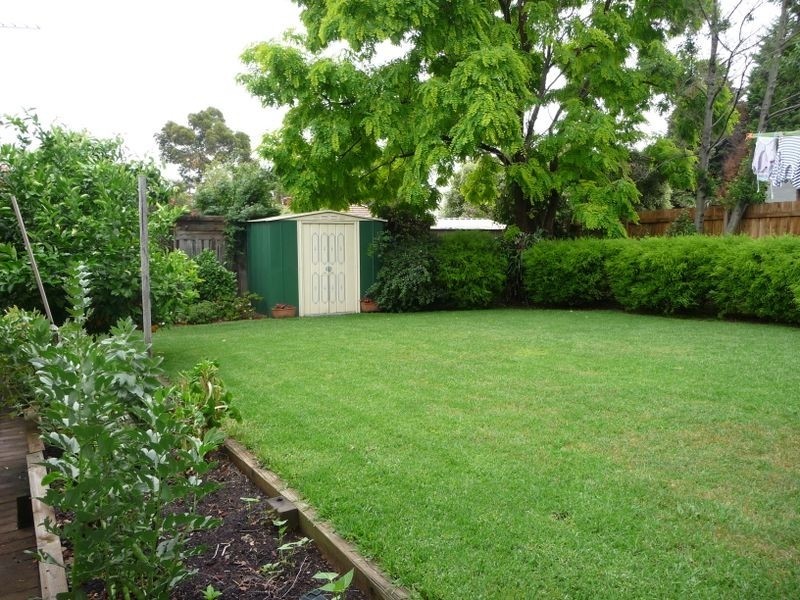 7 Pitfield Crescent, Rowville VIC 3178